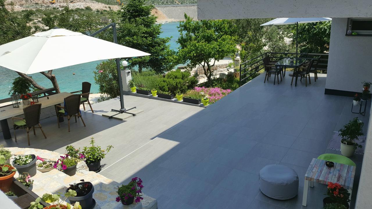 Apartments Petrovic Primošten Exterior foto